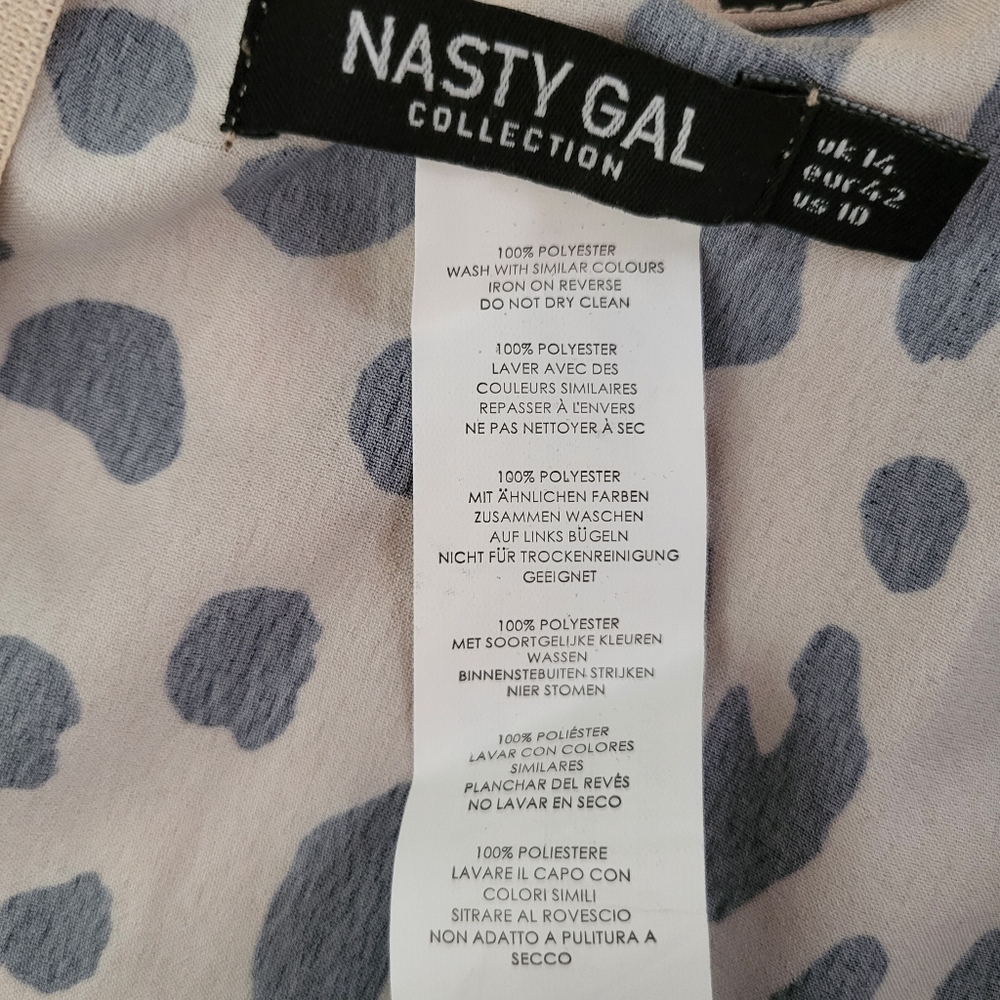 Nasty Gal Satin Romper Size 10 - Picture 5 of 7